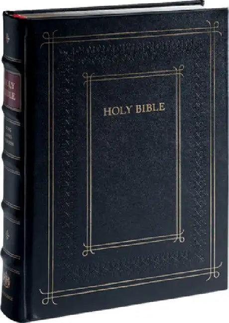 KJV Family Bible, with Engravings by Gustav Doré (English)