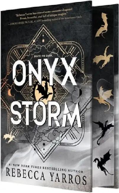 Onyx Storm (Deluxe Limited Edition) (English, Rebecca Yarros)