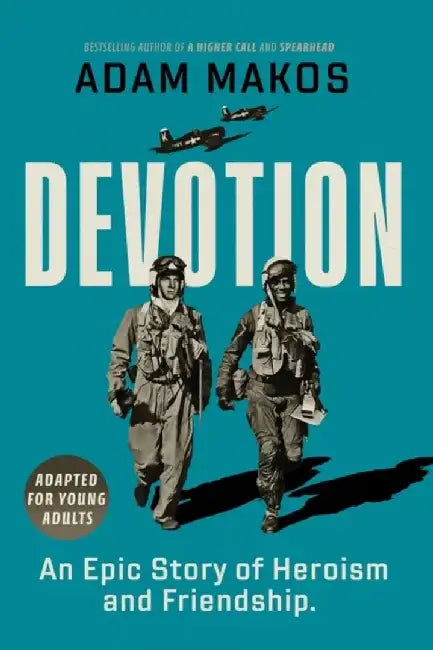 Devotion (Adapted for Young Adults) (English, Adam Makos)