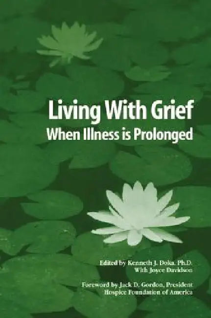 Living With Grief (English, Kenneth J. Doka)